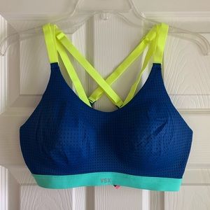Victoria Secret VSX Sports Bra